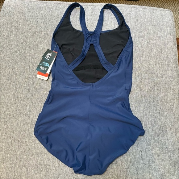 Speedo Women's Swimsuit One Piece Powerflex Ultraback Solid, Size 8 - Picture 4 of 10